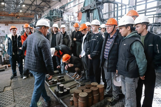 «Больше чем работа.